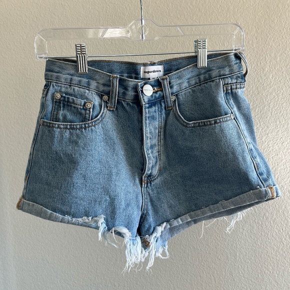 SUPERDOWN | Medium Wash Raw Hem Button Fly High Rise Denim Shorts | Size 26 - Picture 1 of 8